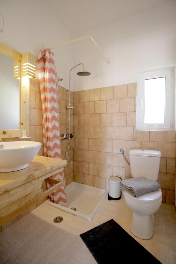 Seaside, Relaxing Family House With Playground! Villa Lavrys 4 ماراثي المظهر الخارجي الصورة