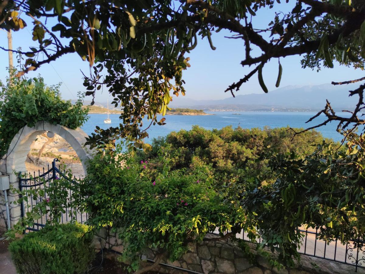 Seaside, Relaxing Family House With Playground! Villa Lavrys 4 ماراثي المظهر الخارجي الصورة