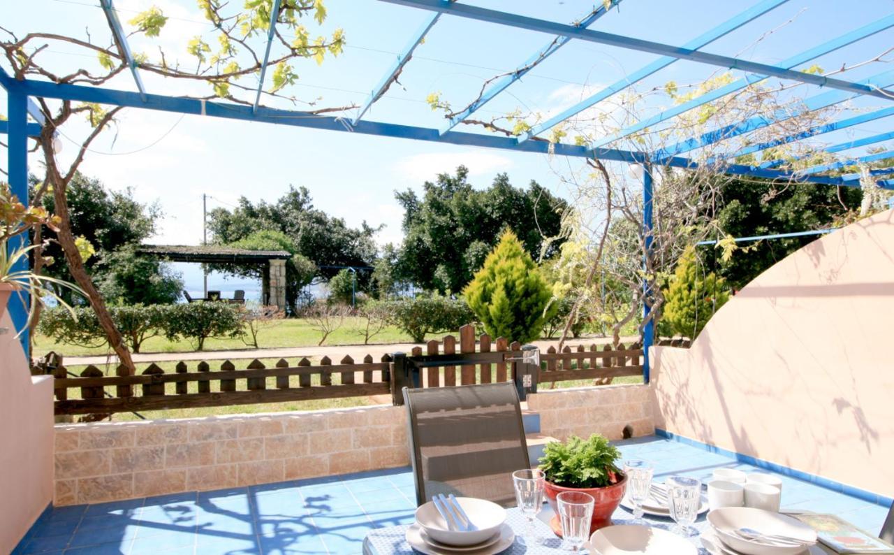 Seaside, Relaxing Family House With Playground! Villa Lavrys 4 ماراثي المظهر الخارجي الصورة