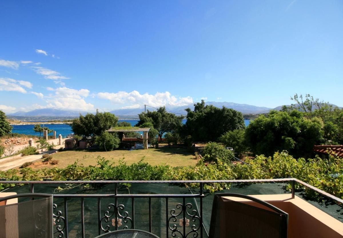 Seaside, Relaxing Family House With Playground! Villa Lavrys 4 ماراثي المظهر الخارجي الصورة