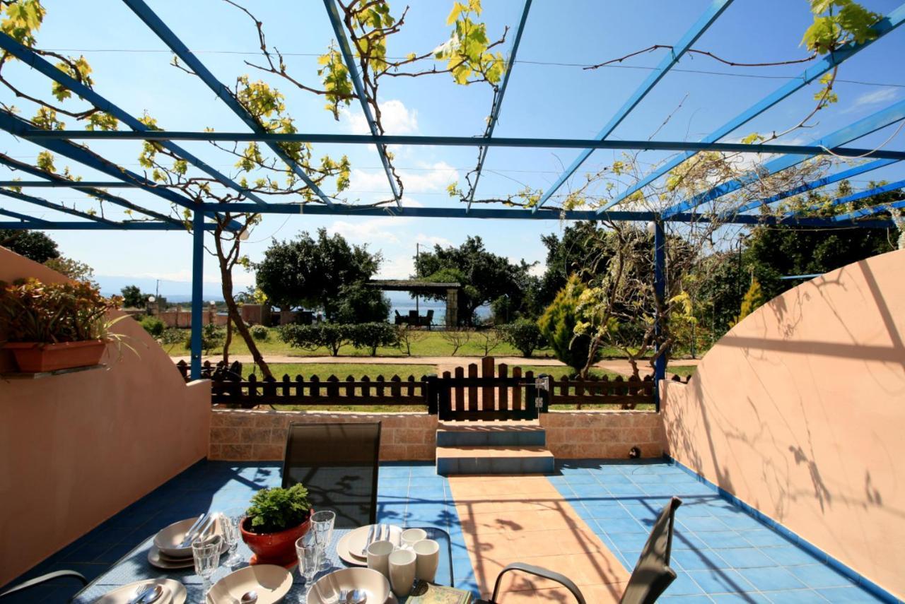 Seaside, Relaxing Family House With Playground! Villa Lavrys 4 ماراثي المظهر الخارجي الصورة